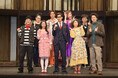 森新太郎の演出により、藤井流星らが関西らしいテンポで爆笑を巻き起こす!『NOISES OFF』東京公演がスタート
