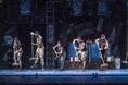 STOMP ストンプ　たたく!　鳴らす!　音と動きが舞うリズム!!100分ノンストップのパフォーマンスが12月開催！