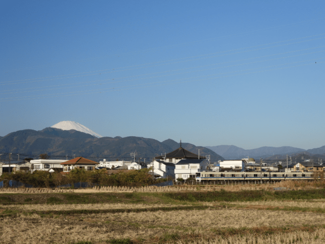 「小田急沿線　自然ふれあい歩道」からの眺め