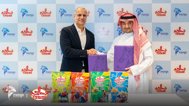 PepsiCo Middle East社　CEO　Ahmed Elsheikh氏（左）とマンガプロダクションズCEO Dr.ブカーリ・イサム氏（右）