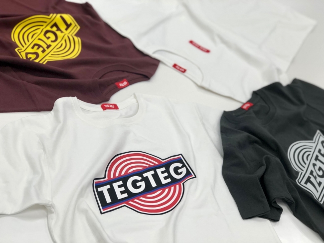Niko And とteg Tegがコラボレーション 別注tシャツ2型を7 5 金 より先行発売 株式会社アダストリアのプレスリリース