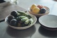 壺屋と常滑、ふたつの窯業地の出会いから生まれた、新しい沖縄のやきもの。