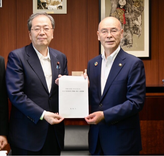 ※別添の写真は、左から　斉藤 鉄夫 国土交通大臣、青木 克徳 葛飾区長