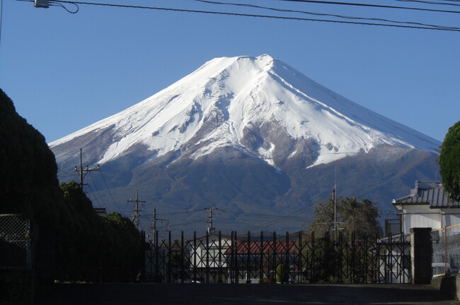 工場から見える富士山