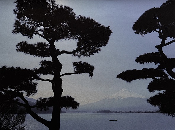 Pine and Mt.Fuji (Kawaguchi-ko Lake) (C)Mineko Orisaku Pine and Mt.Fuji (Kawaguchi-ko Lake) (C)Mineko Orisaku