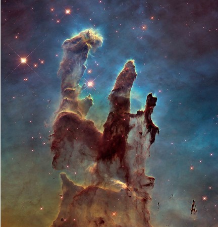 M16（わし星雲）内にある 「創造の柱」と呼ばれる領域 Credit NASA, ESA  Hubble and the Hubble Heritage Team