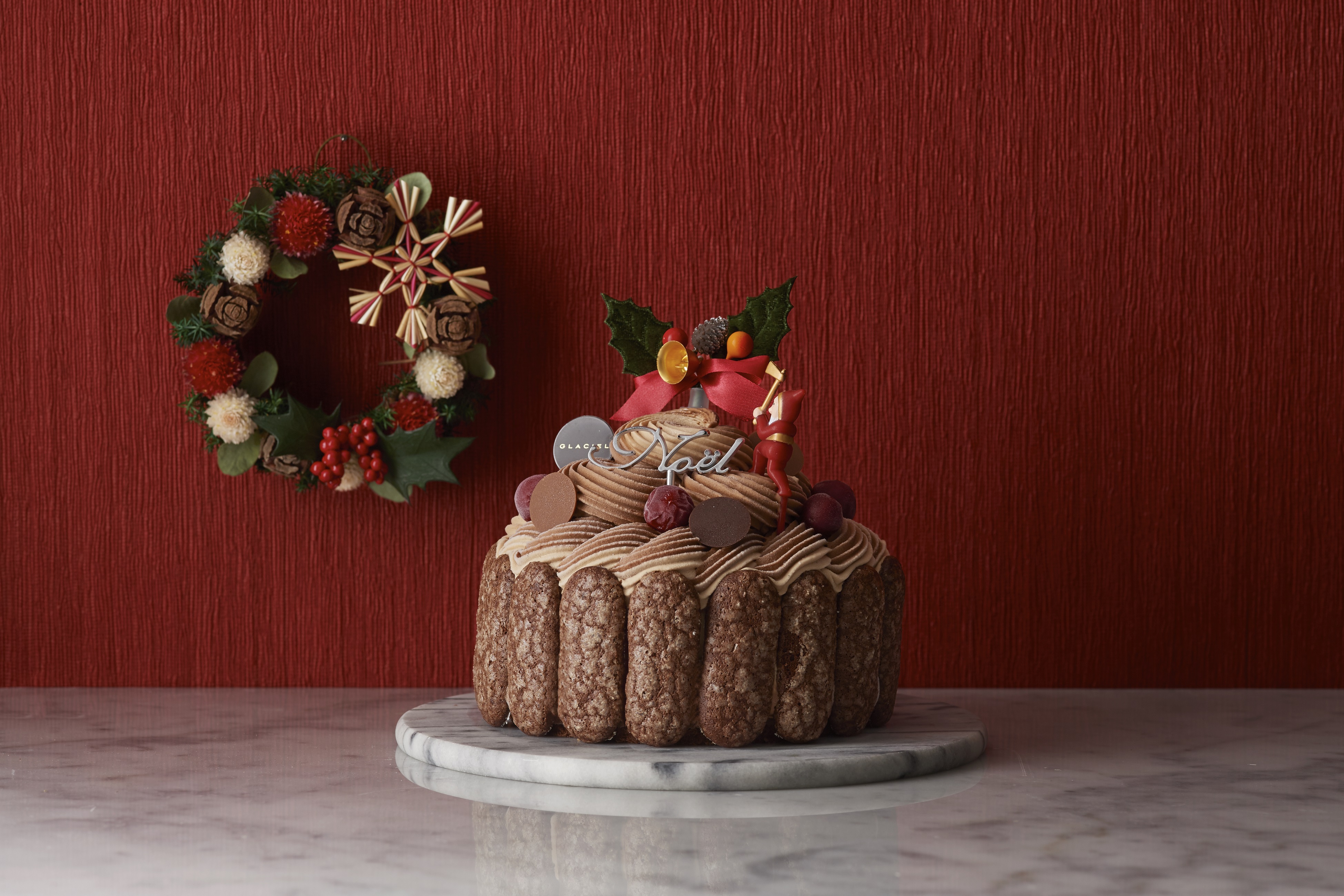 アントルメグラッセ 生グラス専門店 Glaciel グラッシェル より 16年クリスマスケーキのご案内 株式会社ケイシイシイのプレスリリース