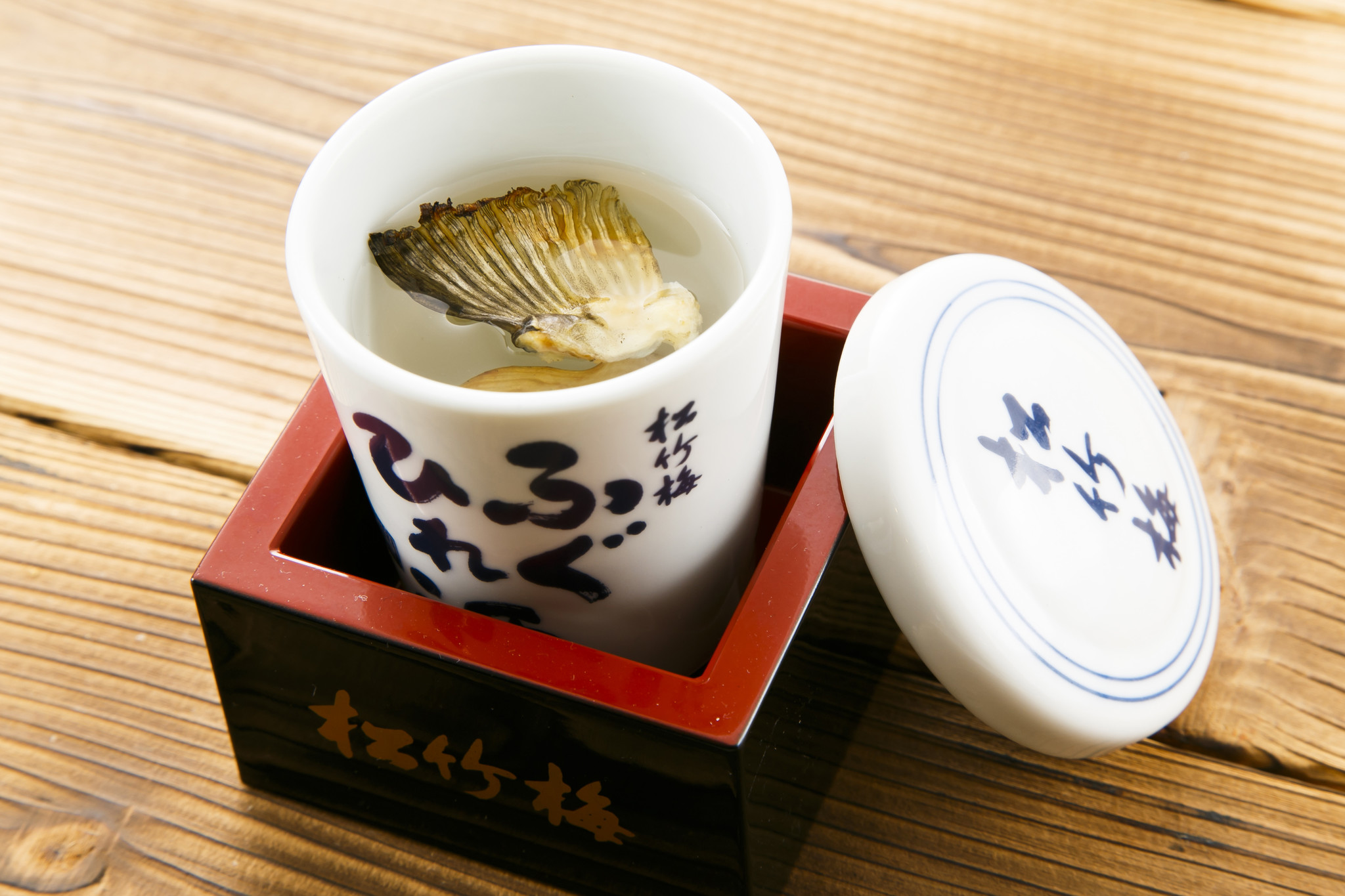 寒い冬はやっぱりこの一杯 冬の名物 ふぐひれ酒 販売 Sfpホールディングス株式会社のプレスリリース