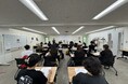 “暗闇”と“静寂”の世界に、「光」と「音」を届ける支援者に