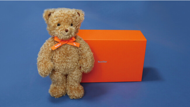 ファミリア「Christmas Collection 2023」 クリスマス限定カラーの