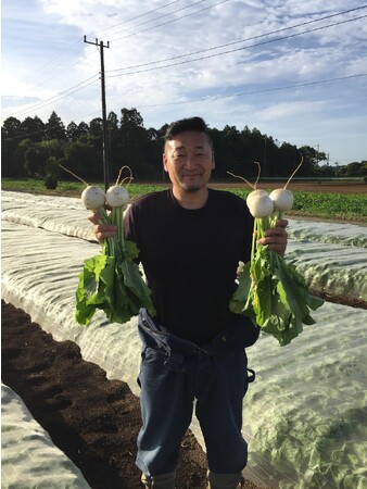 千葉県の香取市の蕪生産者 熱田正人氏 千葉県の香取市の蕪生産者 熱田正人氏