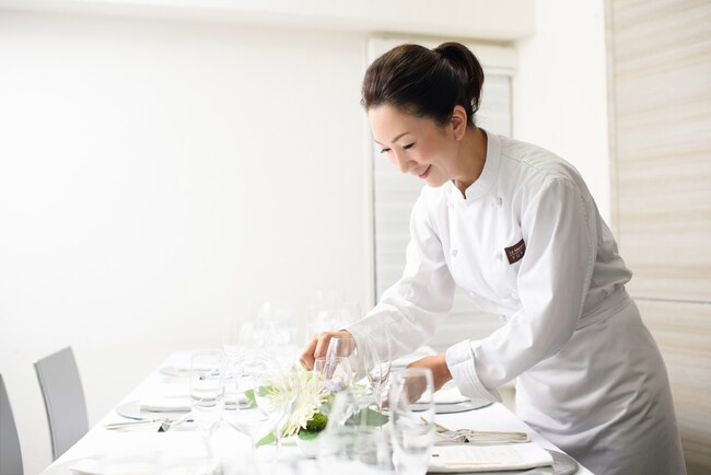 マカロン由香氏 マカロン由香氏