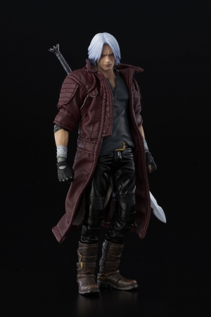 Devil May Cry 5 千値練より ダンテ のアクションフィギュアが予約開始 株式会社カプコンのプレスリリース