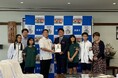 那覇市の全小中学高生48,717名に「Little Universe OKINAWA」クリスマスフェス無料ご招待券を贈呈