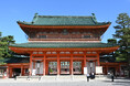 京都・岡崎の名所「平安神宮」の見どころを徹底解説!「GO KYOTO」が新特集記事を公開