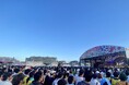指原莉乃プロデュース「≒JOY」。　TOKYO IDOL FESTIVAL 2024にて、野外メインステージ「HOT　STAGE」に登場し、熱気あふれるライブパフォーマンスを披露！