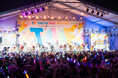 指原莉乃プロデュースのアイドルグループ =LOVE。 9年連続で 「TOKYO IDOL FESTIVAL」 に出演!野外メインステージのHOT STAGEにて、初の大トリで熱気溢れるステージを披露!