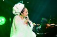 MISIA「星空のライヴXⅢ」東京公演で転倒ハプニングも、マイクは離さず圧巻のパフォーマンスを披露！さらに全国15会場19公演の追加ホールツアーを発表