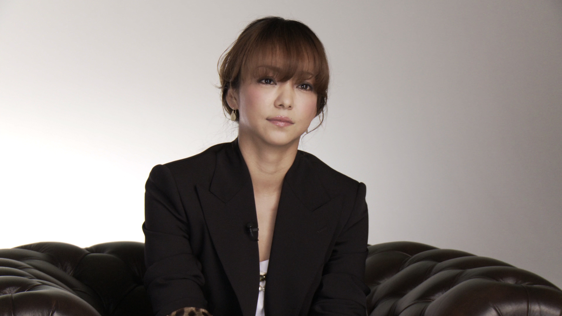 安室奈美恵が初めて20年のキャリアを振り返る！WOWOW特別番組で独占インタビューが実現！｜株式会社WOWOWのプレスリリース