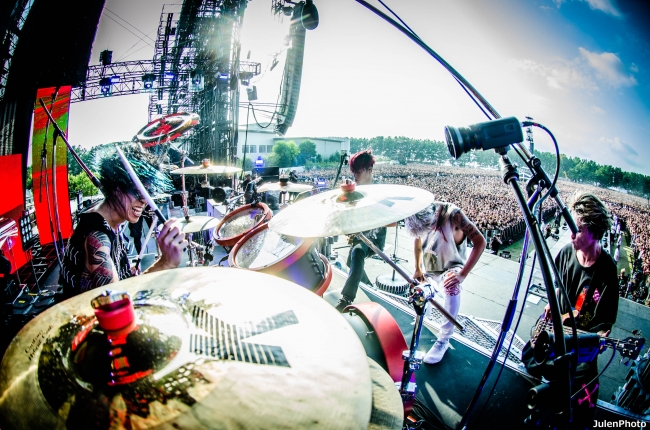 ２日間で11万人を動員 One Ok Rockが静岡 渚園 で開催したスペシャルライブを11月日 日 にwowowで独占放送 株式会社wowowのプレスリリース