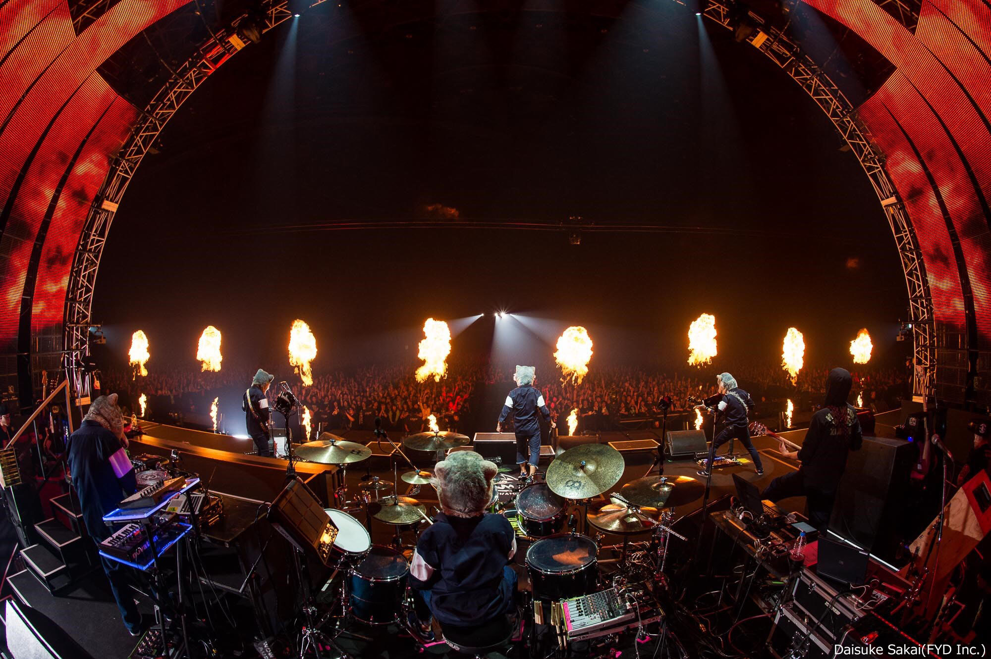 Man With A Mission Presents The World S On Fire Tour 16 At Portmesse Nagoya 放送を前にライブダイジェスト映像到着 株式会社wowowのプレスリリース