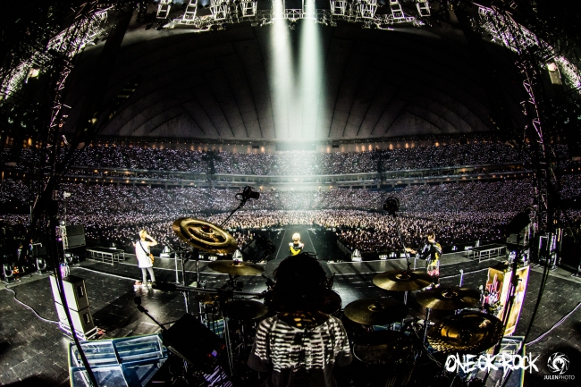 One Ok Rockの日本凱旋4大ドームツアー 東京ドーム公演 を5月26日 土 夜9時からｗｏｗｏｗで放送 世界でも活躍する彼らの第2章がスタートしたステージを見逃せない 株式会社wowowのプレスリリース