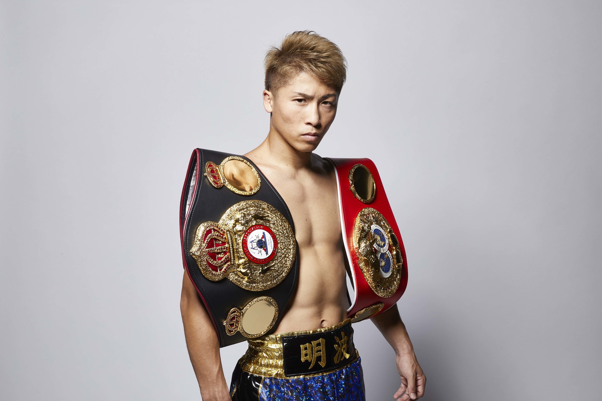 井上尚弥 「UNDISPUTED」 世界限定156枚 井上尚弥 『UNDISPUTED』ver. 世界限定156枚の通販 by H.｜ラクマ