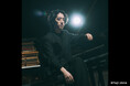WOWOWオンデマンドで初の"Dolby Atmos®(ドルビーアトモス)ライブ配信"「角野隼斗 ピアノリサイタル "Klassik Arena"」をDolby Atmosによる最高峰の音響でお届け