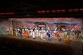 祇園甲部の芸妓舞妓が京都の名所を背景に舞う 令和七年 第百五十一回公演「都をどり」を開催 演題『都風情四季彩(みやこのふぜいしきのいろどり)』