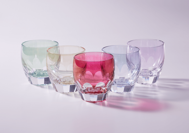 人気絵師の名画がモチーフ！和樂オリジナル９種類の浮世絵切子グラス 