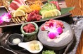 高級“生”馬刺し盛りが半額の 2,189円！今年のゴールデンウイークは物価高に対抗するご褒美肉！｜大衆馬肉酒場 馬王 堺筋本町店