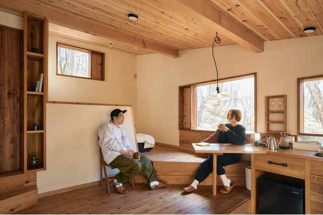 ist - Aokinodaira Fieldでも人気を博す宿泊棟「Hut」。ist - Sadoでは２棟を建設。