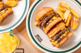 【日本一のバーガーが宮古島に初上陸！】神戸発のグルメバーガー専門店「BRISK STAND」、大人気複合施設「HOTEL LOCAL BASE」に8月8日（土）グランドオープン！