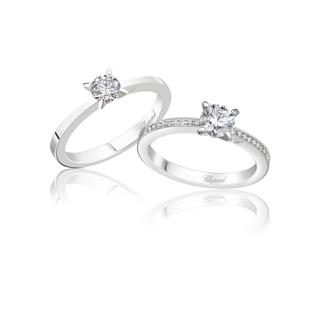 (左)ショパール フォーエバー PT 0.3ct~ ¥523,600~(右)ショパール フォーエバー パヴェ PT 0.3ct~ ¥654,500~ (左)ショパール フォーエバー PT 0.3ct~ ¥523,600~(右)ショパール フォーエバー パヴェ PT 0.3ct~ ¥654,500~