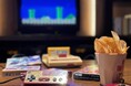 ブラウン管のテレビでファミコンを！ウブな気持ちと大人の品格が交差するワインバー「ウブ」がファミコンイベント開催。