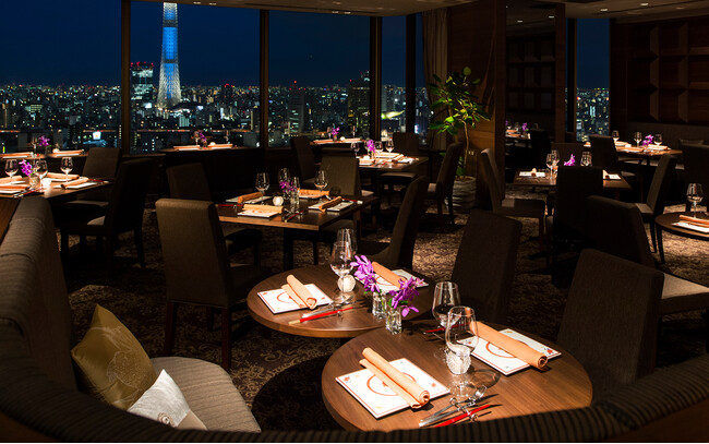 27F THE DINING シノワ 唐紅花&鉄板フレンチ 蒔絵 店内 27F THE DINING シノワ 唐紅花&鉄板フレンチ 蒔絵 店内