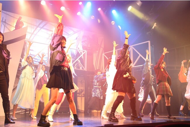 過去公演 舞台「リリーフ・ライト・ガン」より 過去公演 舞台「リリーフ・ライト・ガン」より