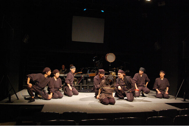 2009年上演時写真 2009年上演時写真
