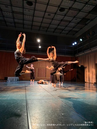 「春の祭典」 「春の祭典」
