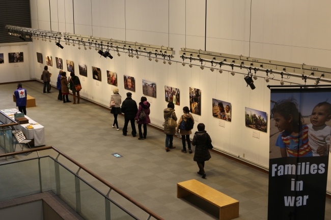  2015年の国際人道法写真展の様子