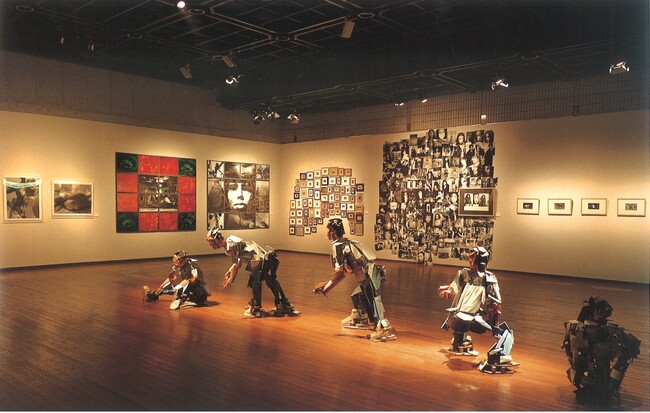 1992NɊJÂ1̎܍iW̗lq