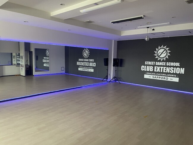 日本ナンバーワン調査総研ダンススクール