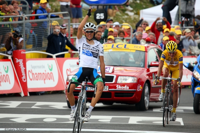 2007年ツール・ド・フランス第14ステージを制したアルベルト・コンタドール 