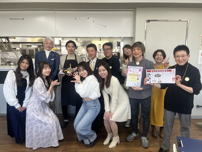 麻布る縁さ~&AZABUアンバサダーと区民の方々 麻布る縁さ~&AZABUアンバサダーと区民の方々
