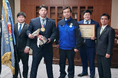 ソディック相撲部が馳 浩 石川県知事を表敬訪問