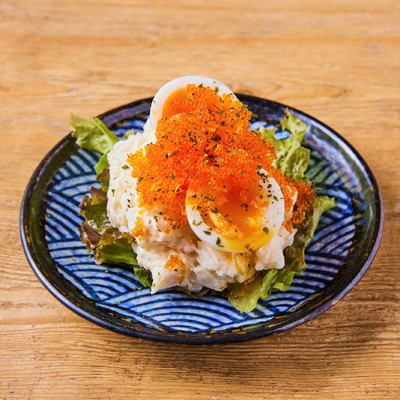 トロ卵ポテトサラダ・・・490円(税込)
