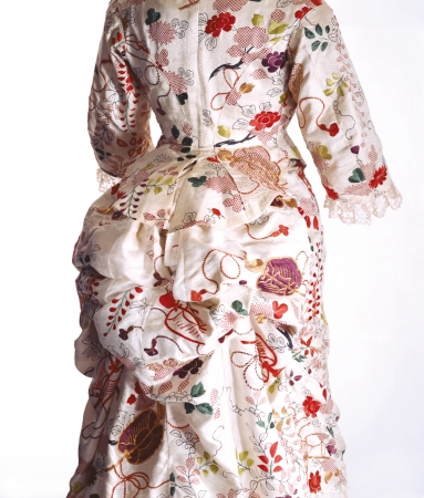 ターナー「ドレス」 1870年代 京都服飾文化研究財団蔵 リチャード・ホートン撮影