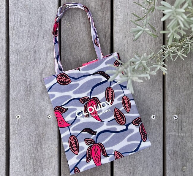 ギフトバッグ(W18×H22×D18cm)2,200円 ギフトバッグ(W18×H22×D18cm)2,200円