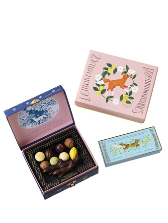 上)夢見るキツネのレモンフラワー(6個入り、日本製)1,404円/下左)コレクションボックス(25個入り、日本製)2,916円※個数を制限させていただく場合がございます。/下右)春のノスタルジックメモリー(6個入り、日本製)972円 上)夢見るキツネのレモンフラワー(6個入り、日本製)1,404円/下左)コレクションボックス(25個入り、日本製)2,916円※個数を制限させていただく場合がございます。/下右)春のノスタルジックメモリー(6個入り、日本製)972円