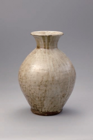 地釉縄文象嵌壺（径25.6×高さ35.5cm）810,000円